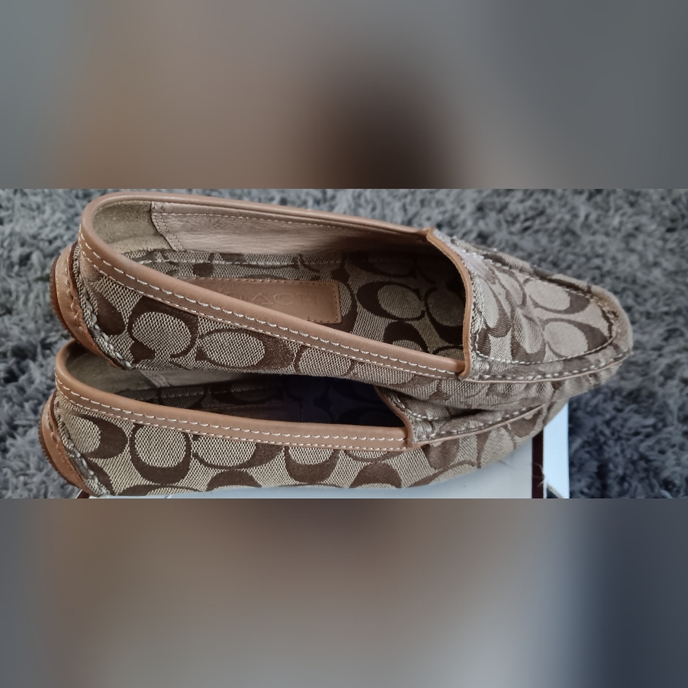 Coach flats - Picture 7 of 16
